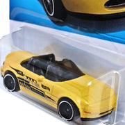 Hot Wheels 1:64 Scale 1991 Mazda MX-5 Miata - The Write Stuff