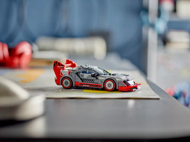 Lego Audi S1 e-tron quattro Race Car