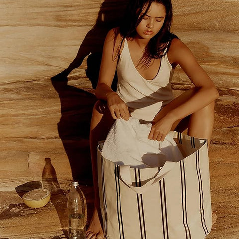 Sunnylife Carryall Beach Bag