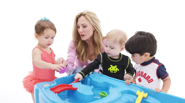 Step2 Cascading Cove Sand & Water Table