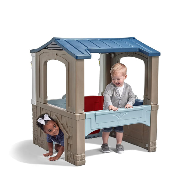 Step2 Seaside Villa Playhouse