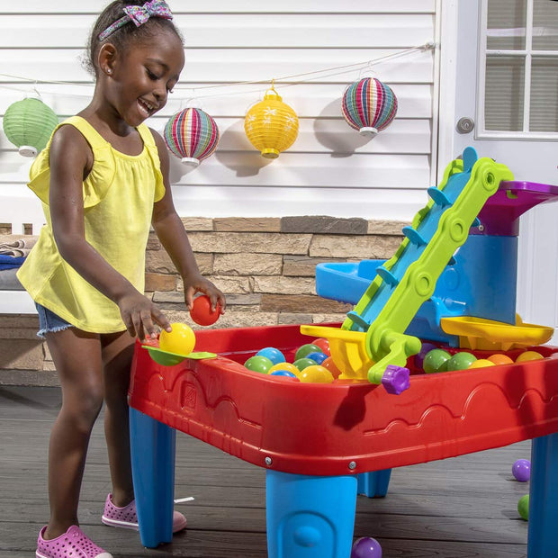 step 2 STEM DISCOVERY BALL TABLE