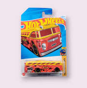 Hot Wheels M-Case Ford transit Connect Set of 3