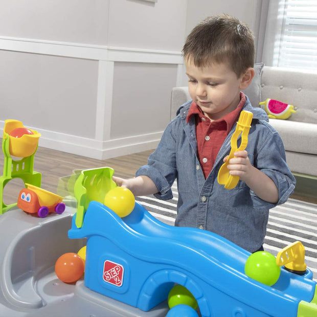 Step2 Ball Buddies Truckin' & Rollin' Play Table