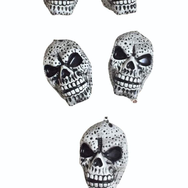 Halloween Skull Garland – 1 Big Skull & 6 Small Skulls Hanging Decoration for Haunted House & Party Props - The Write Stuff